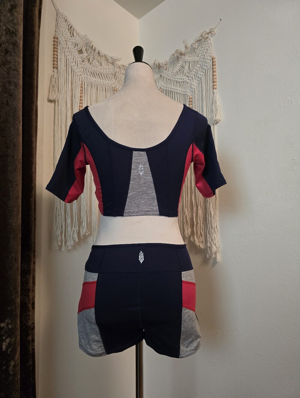 Free People Colorblock Active Crop Top & Shorts Set - Picture 6 of 9